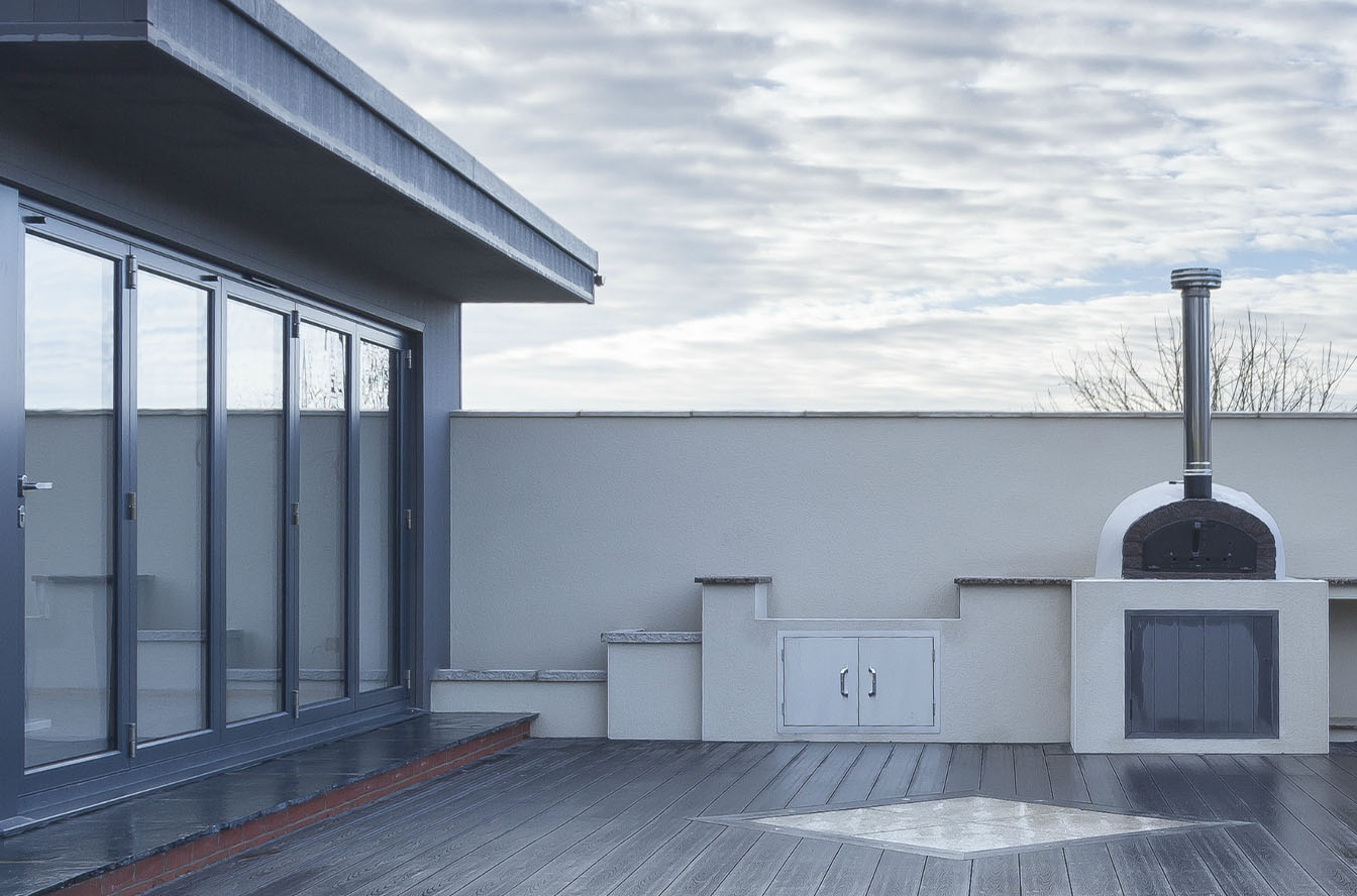 courtyard-grey-composite-decking-cladding