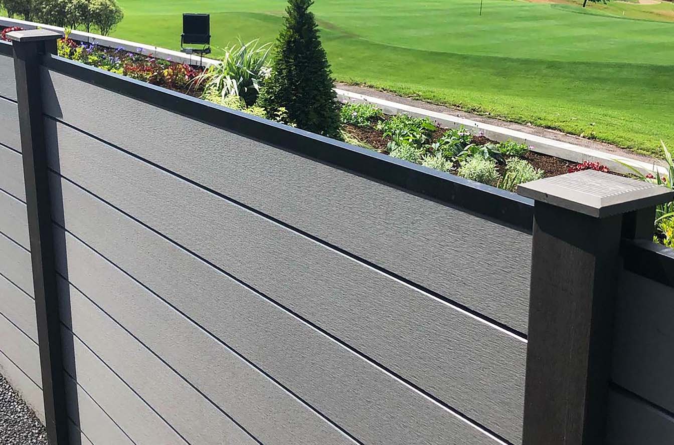 golf-club-grey-composite-fencing