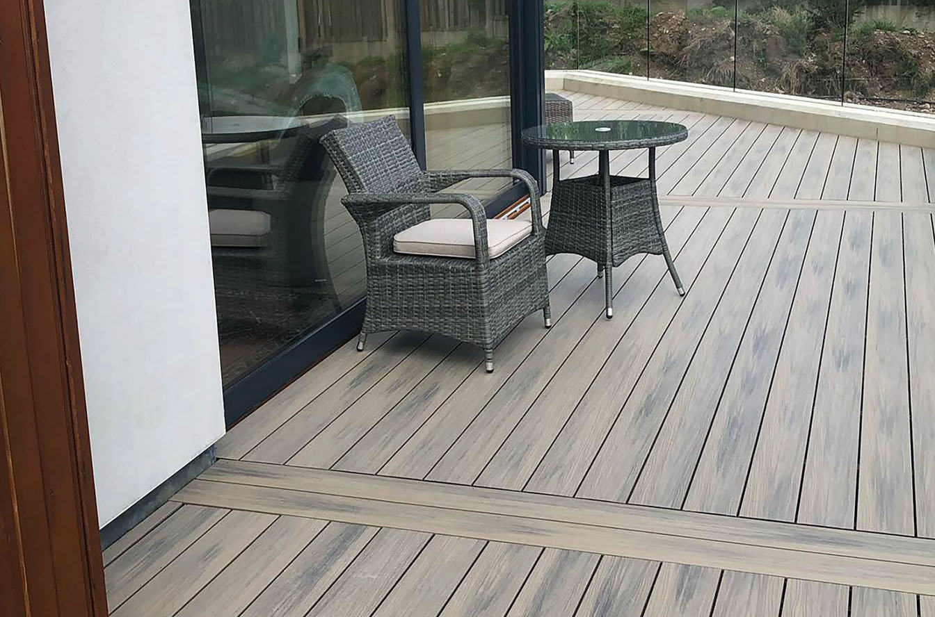 modern-terrace-grey-composite-decking