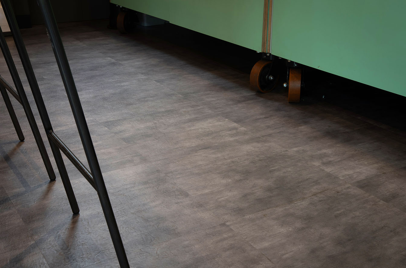 scratch-resistant-lvt-dryback-flooring